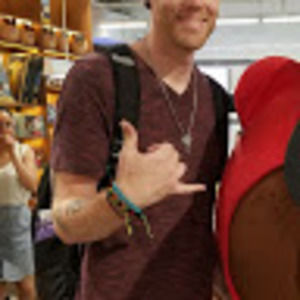 Meet your Posher, Andrew